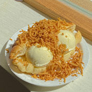 브라운치즈아이스크림소금빵 메뉴 사진(네이버)