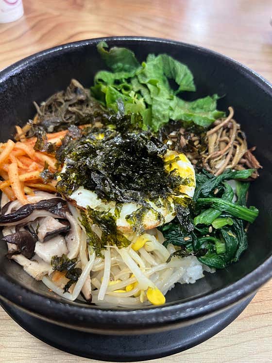 돌솥비빔밥 메뉴 사진(네이버)