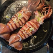 가성비굿!!통통오징어버터구이 메뉴 사진(네이버)