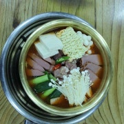 부대생고기김치전골 메뉴 사진(네이버)
