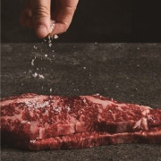 한우 100g 메뉴 사진(네이버)