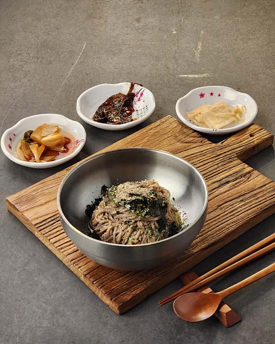 직접뽑은 들기름 막국수 메뉴 사진(네이버)