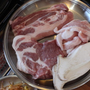 커플세트(한돈세트) 메뉴 사진(네이버)