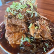 간장뼈찜 메뉴 사진(네이버)