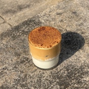 버터크림라떼 메뉴 사진(네이버)