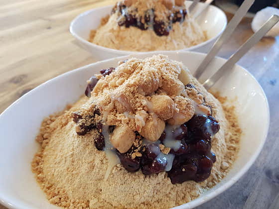 인절미 팥빙수, 망고빙수 메뉴 사진(네이버)