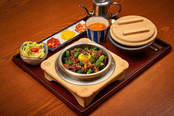 꽈리고추두부솥밥 메뉴 사진(네이버)