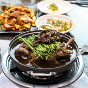능이오리백숙 메뉴 사진(네이버)