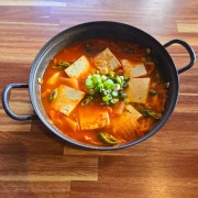 김치찌개 메뉴 사진(네이버)