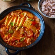 돼지목살김치찌개 메뉴 사진(네이버)