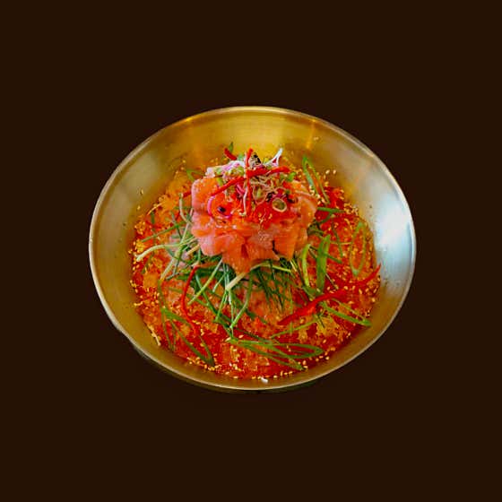 生연어 물회 칼국수 메뉴 사진(네이버)