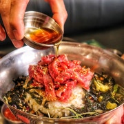 육회비빔밥 메뉴 사진(네이버)
