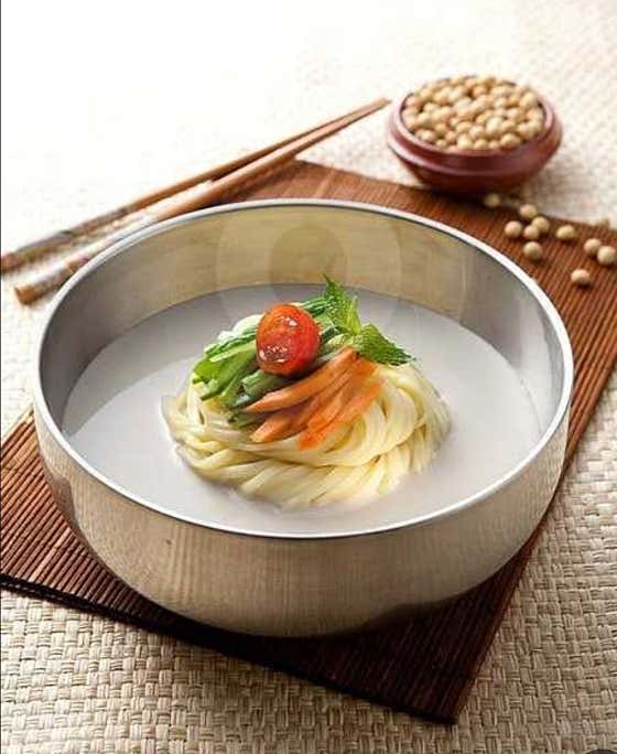 콩국수(계절상품) 메뉴 사진(네이버)