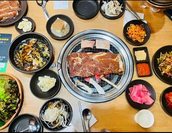 청사골 숯불 돼지왕갈비 · 네이버 지도·플레이스 6