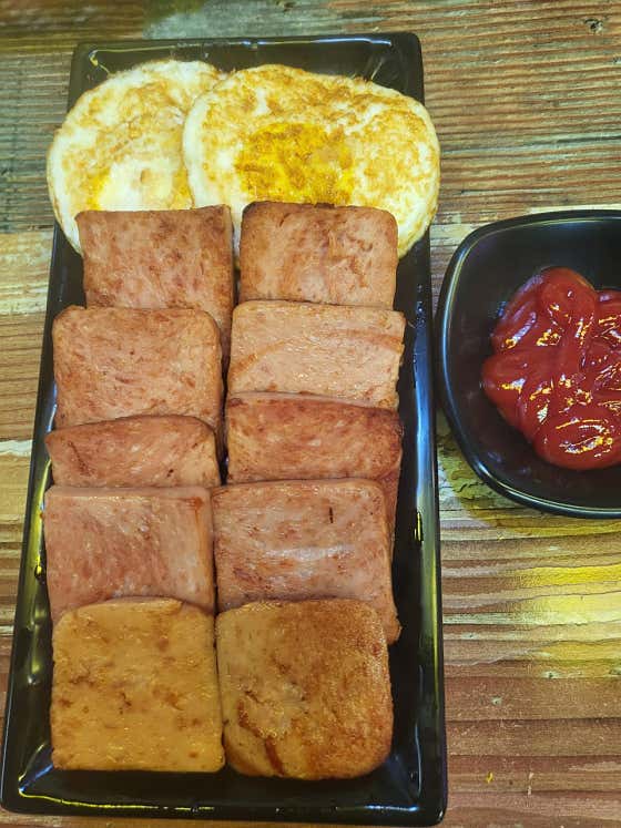 스팸계란후라이 메뉴 사진(네이버)