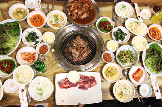 통나무집 · 네이버 지도·플레이스 10