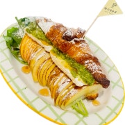 애플브리치즈크로와상 메뉴 사진(네이버)