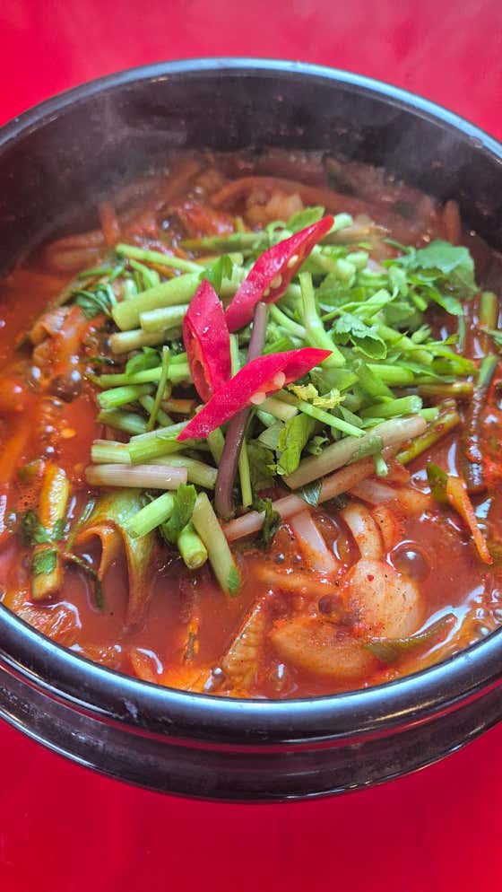 뼈없는 갈치매운탕 메뉴 사진(네이버)