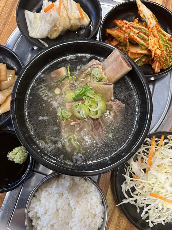 갈비탕 메뉴 사진(네이버)