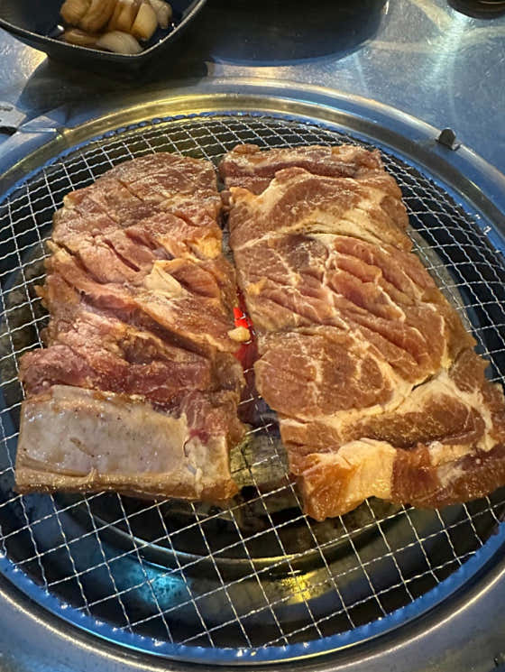 돼지갈비(1대250g) 메뉴 사진(네이버)