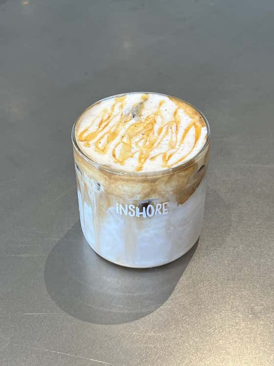 솔트카라멜크림라떼 (Only Ice) 메뉴 사진(네이버)