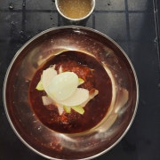 비빔냉면 메뉴 사진(네이버)