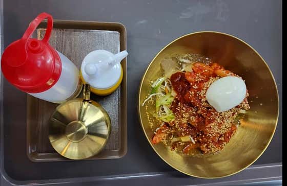 생간재미회냉면 메뉴 사진(네이버)