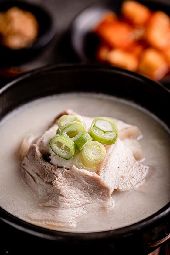 상남명가돼지국밥 창원본점 · 네이버 지도·플레이스 9