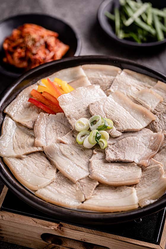 상남명가돼지국밥 창원본점 · 네이버 지도·플레이스 8