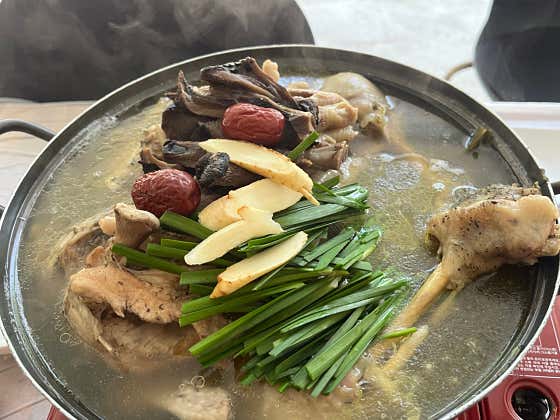 능이버섯백숙 메뉴 사진(네이버)