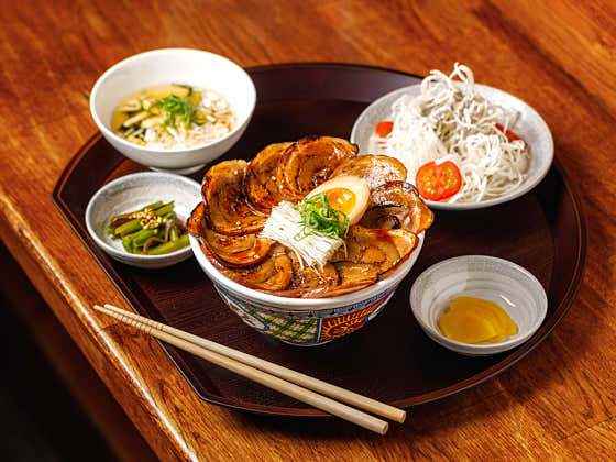 부타동 메뉴 사진(네이버)