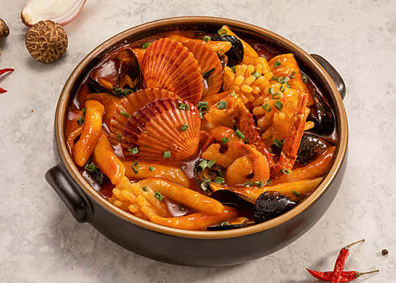궁중 해물 떡볶이 메뉴 사진(네이버)