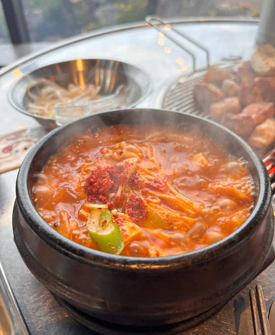 🍲🐷🌶️힐링김치찌개(공기밥별도) 메뉴 사진(네이버)