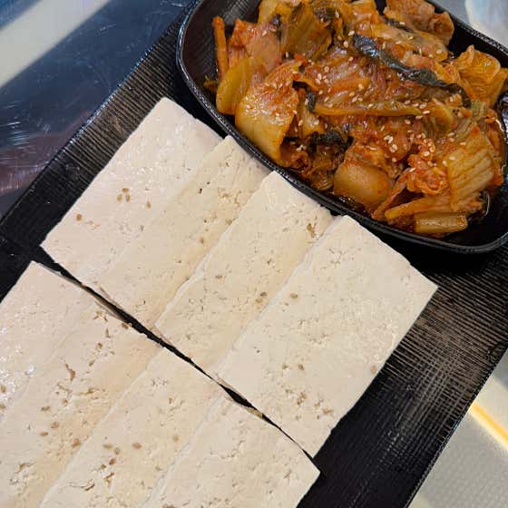 두부김치 메뉴 사진(네이버)
