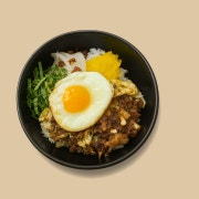 차돌덮밥 메뉴 사진(네이버)