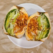 칠리치킨 샌드위치 메뉴 사진(네이버)