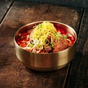 고기듬뿍 얼큰뼈칼국수 메뉴 사진(네이버)