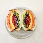 당근라페 오믈렛 샌드위치 메뉴 사진(네이버)
