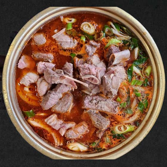양푼이 매운갈비전골(소) 메뉴 사진(네이버)