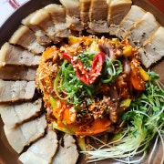 골뱅이 낙지 수육 메뉴 사진(네이버)