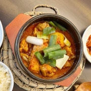 1인 순살닭볶음탕+공기밥 메뉴 사진(네이버)