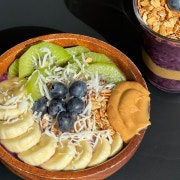 아사이볼(베이직/제철과일) 메뉴 사진(네이버)