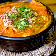 돼지김치찌개 메뉴 사진(네이버)