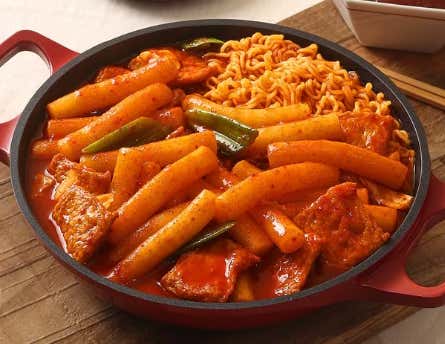 기묘한 매콤떡볶이 메뉴 사진(네이버)