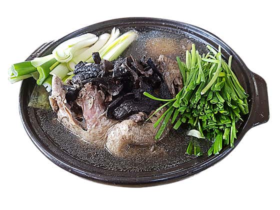능이백숙(토종닭) 메뉴 사진(네이버)