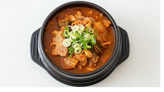 3년묵은김치찌개 메뉴 사진(네이버)