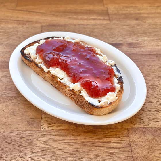 딸기잼 리코타 토스트 메뉴 사진(네이버)