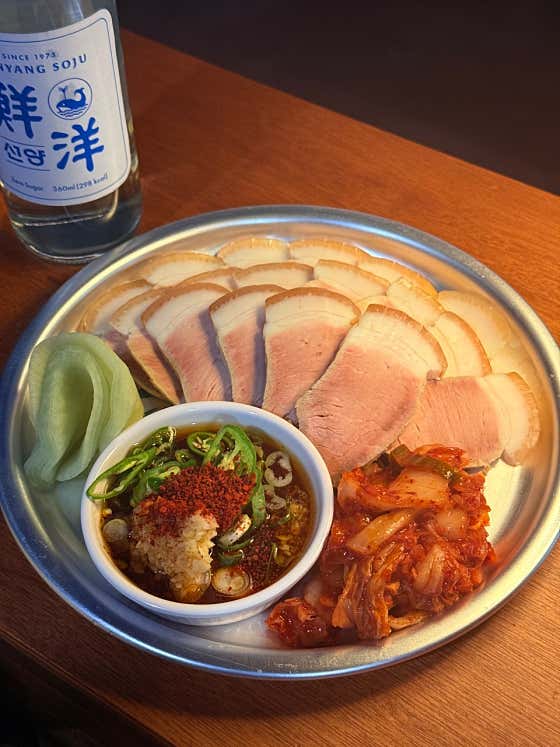 냉수육 메뉴 사진(네이버)