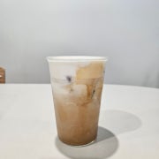 바닐라빈 크림라떼 (only ice) 메뉴 사진(네이버)