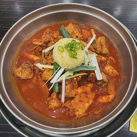 마늘폭탄 닭도리탕 한마리,두마리 메뉴 사진(네이버)